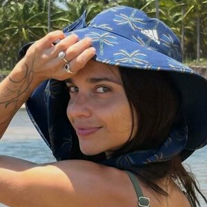 Greta Antoine 0011