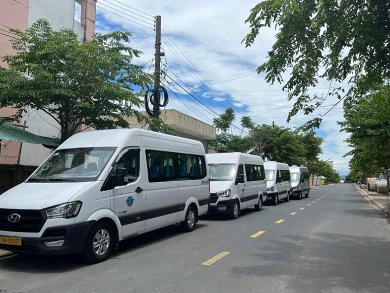 Thue Xe 16 Cho Tai Bmt